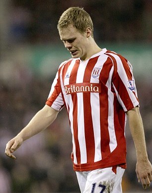Ryan Shawcross.jpg